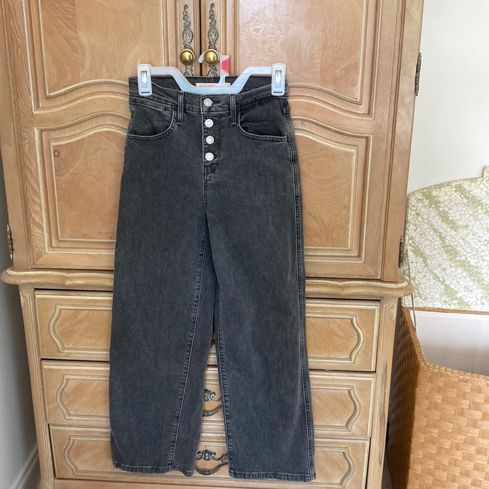 Levi high waisted wide leg jeans